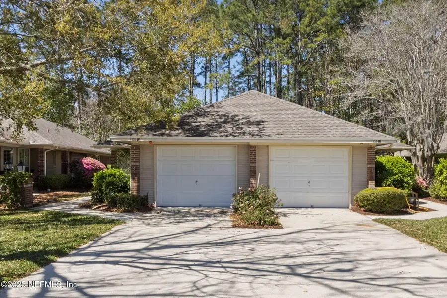 4532 Middleton Park W Circle, Jacksonville, FL 32224 - Image #2