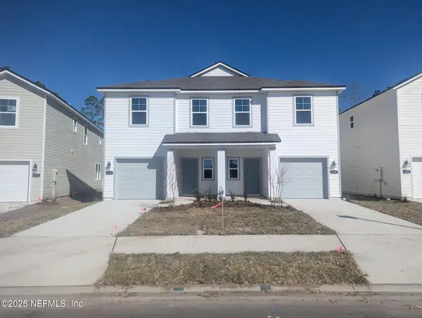 139 Brazil Nut Circle #245, Jacksonville, FL 32218