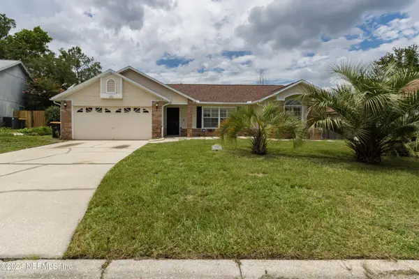 8265 Dover Cliff Court, Jacksonville, FL 32244