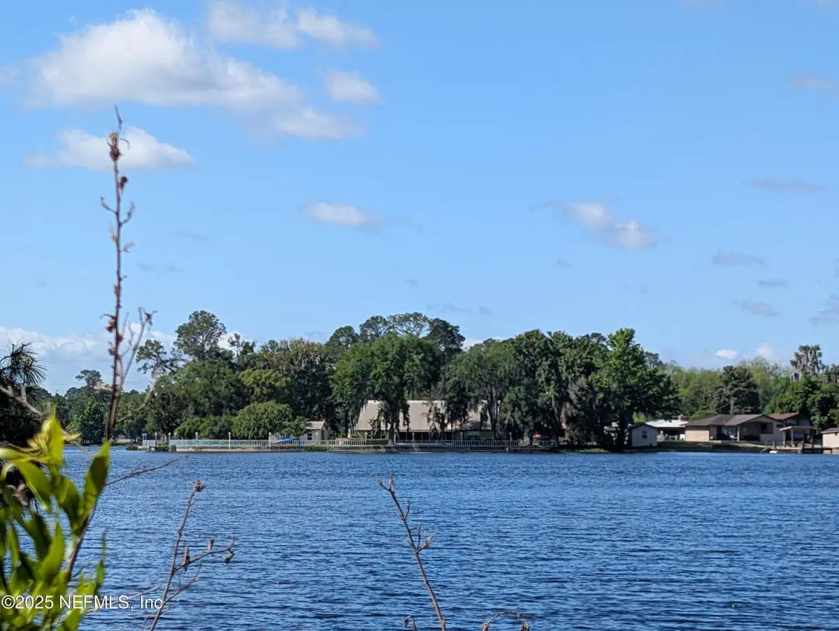 211 Ida Boulevard, Interlachen, FL 32148 - #1