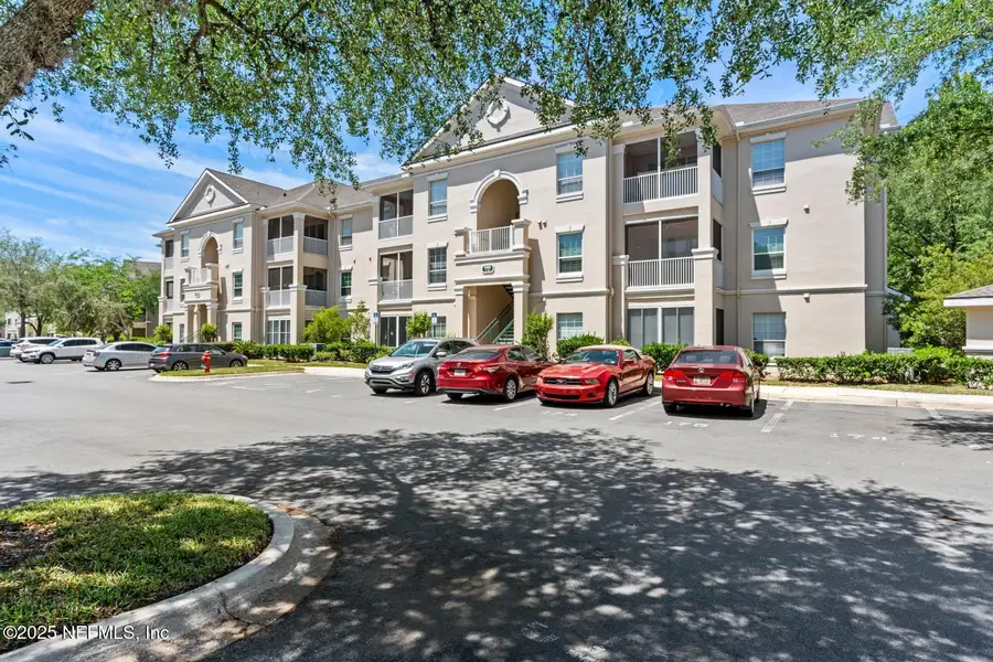 8601 Beach Boulevard #905, Jacksonville, FL 32216 - Image #3
