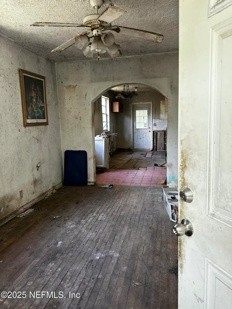 1753 W 12th Street, Jacksonville, FL 32209 - Image #3