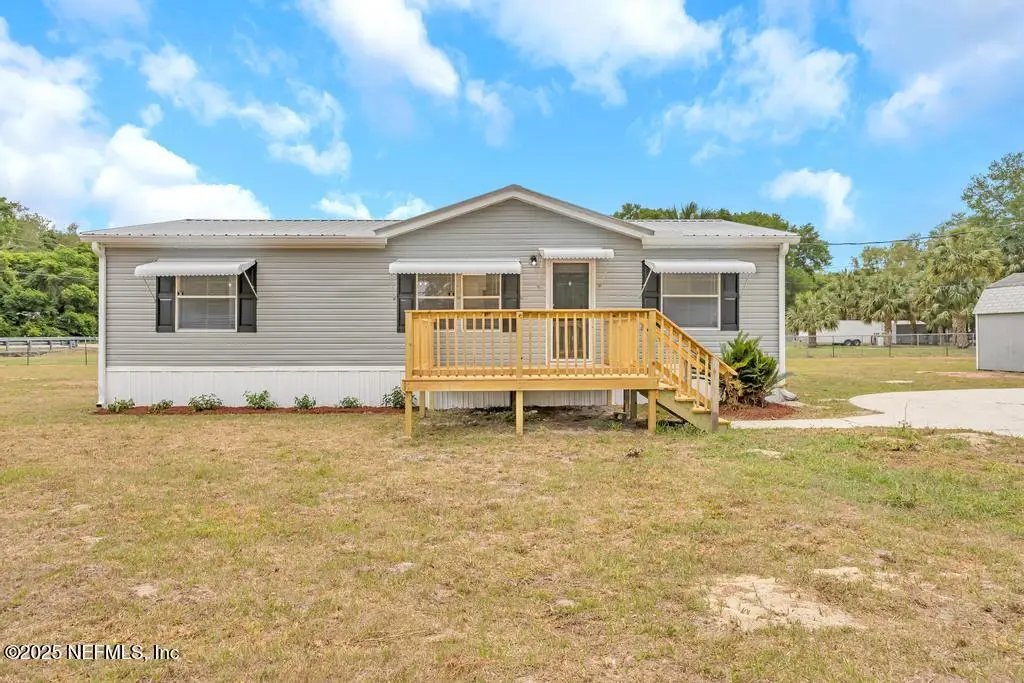 105 Folklore Drive, Satsuma, FL 32189 - Image #1