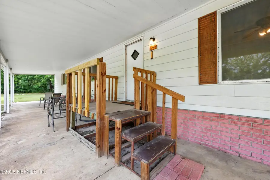 875 Hawkins Avenue, Orange Park, FL 32065 - Image #2