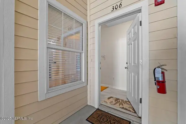 5006 Key Lime Drive #306, Jacksonville, FL 32256