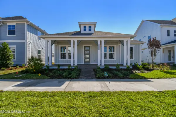 12090 Grand Pine Drive, Jacksonville, FL 32224