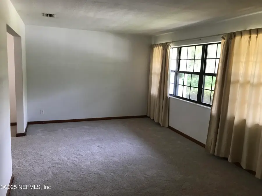 5914 Meadow Lane, Jacksonville, FL 32277 - Image #3