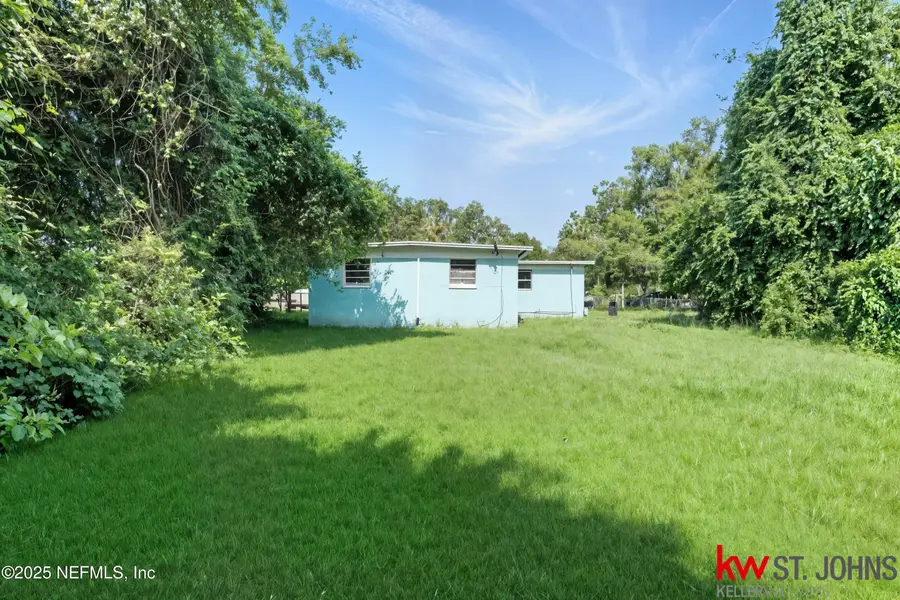 440 N Fern Street, San Mateo, FL 32187 - Image #3