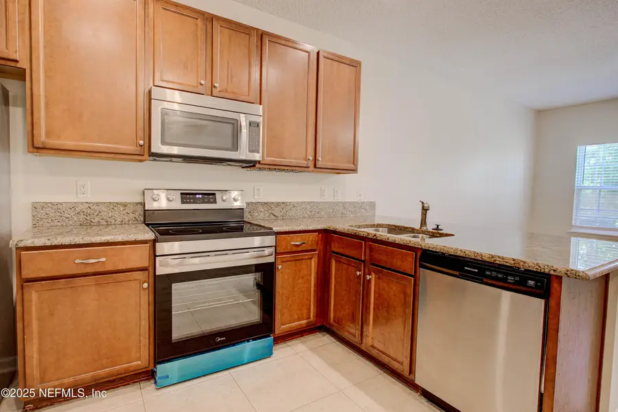417 Oasis Lane #3B, Orange Park, FL 32073 - Image #3