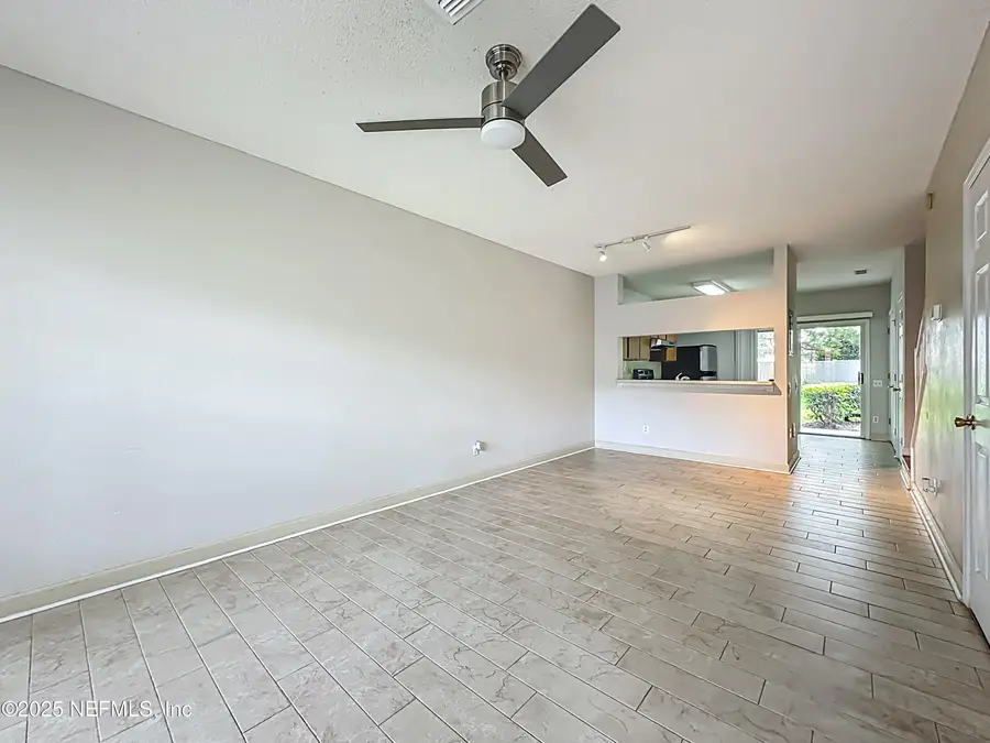 12311 Kensington Lakes Drive #104, Jacksonville, FL 32246 - Image #2