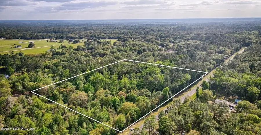 139 Sleepy Hollow Drive, Interlachen, FL 32148 - Image #2