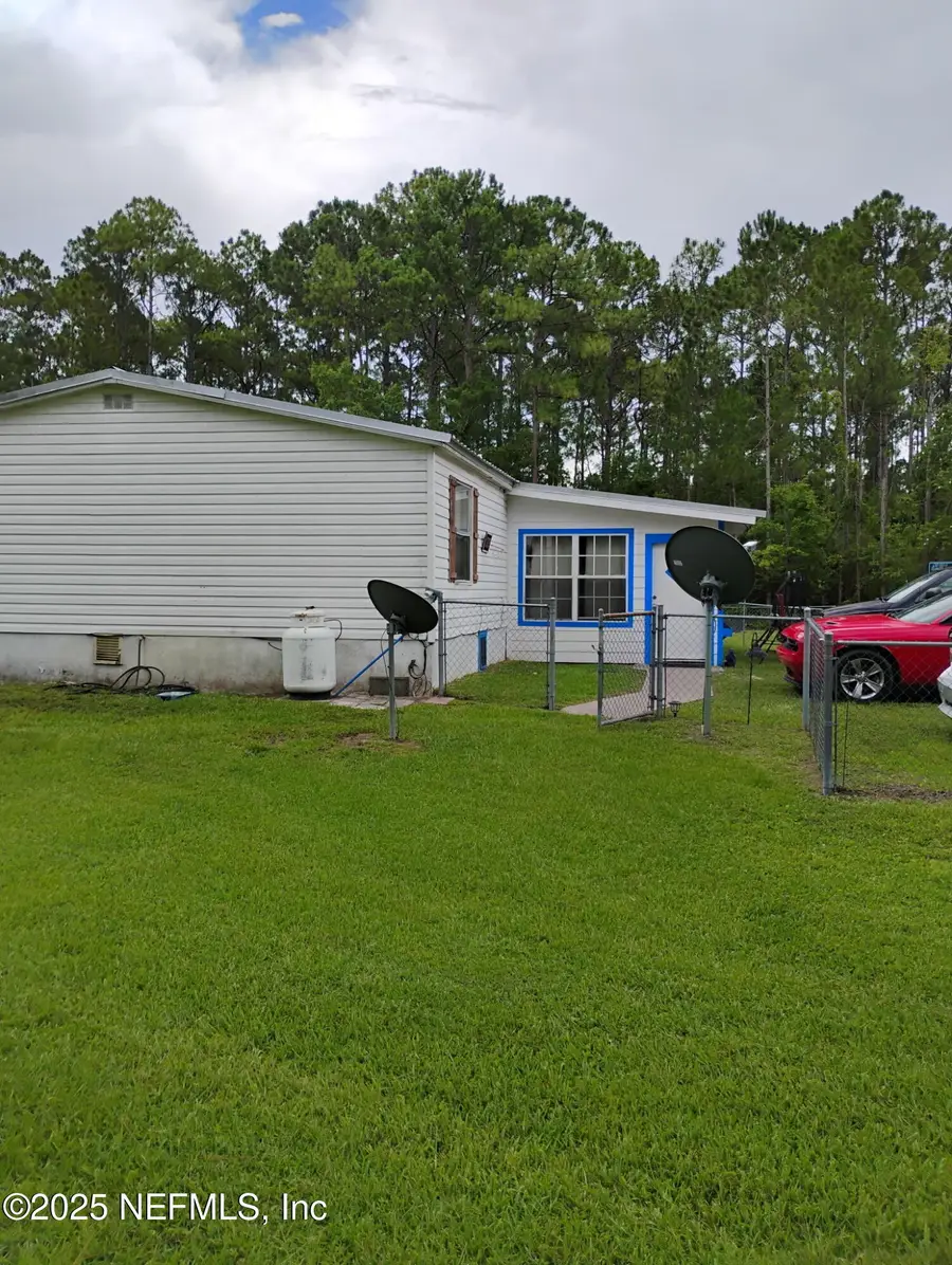118 Bovona Place, Palatka, FL 32177 - Image #3