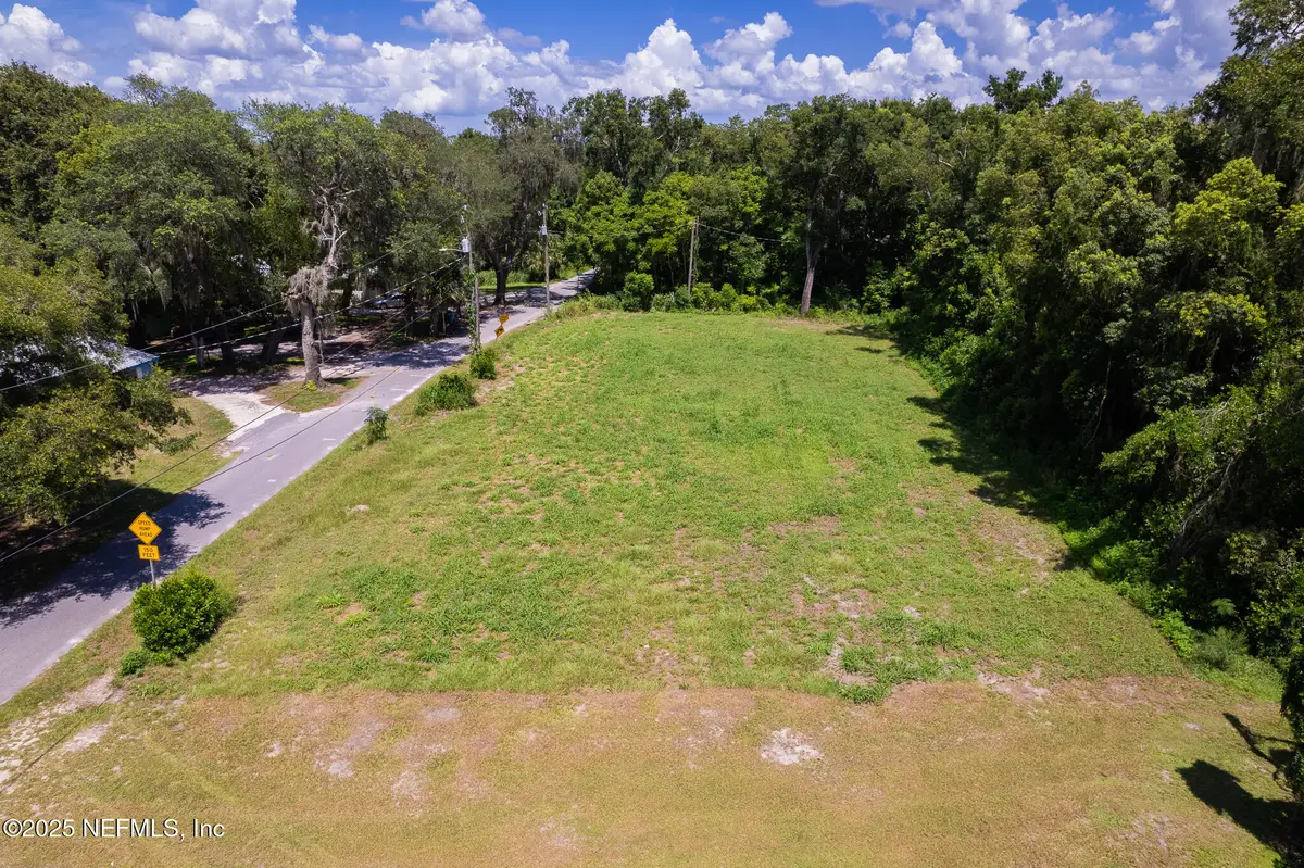 1009 Clemons Lane, Crescent City, FL 32112 - Image #1