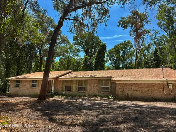 2901 Gordon E Street, Orange Park, FL 32073