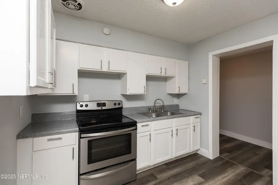 2255 W 13th Street, Jacksonville, FL 32209 - Image #2