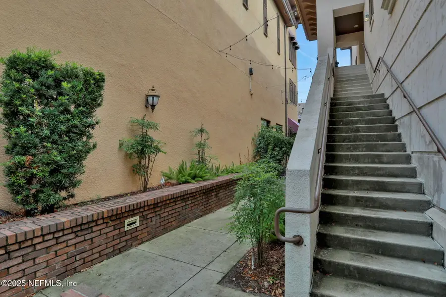 9823 Tapestry Park Circle #102, Jacksonville, FL 32246 - Image #2