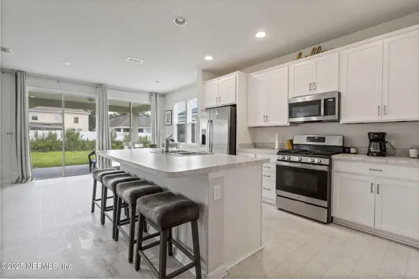 1855 Amberly Drive, Middleburg, FL 32068