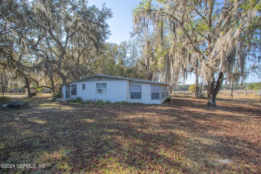164 Clearwater Lake Road, Hawthorne, FL 32640 - Image #3