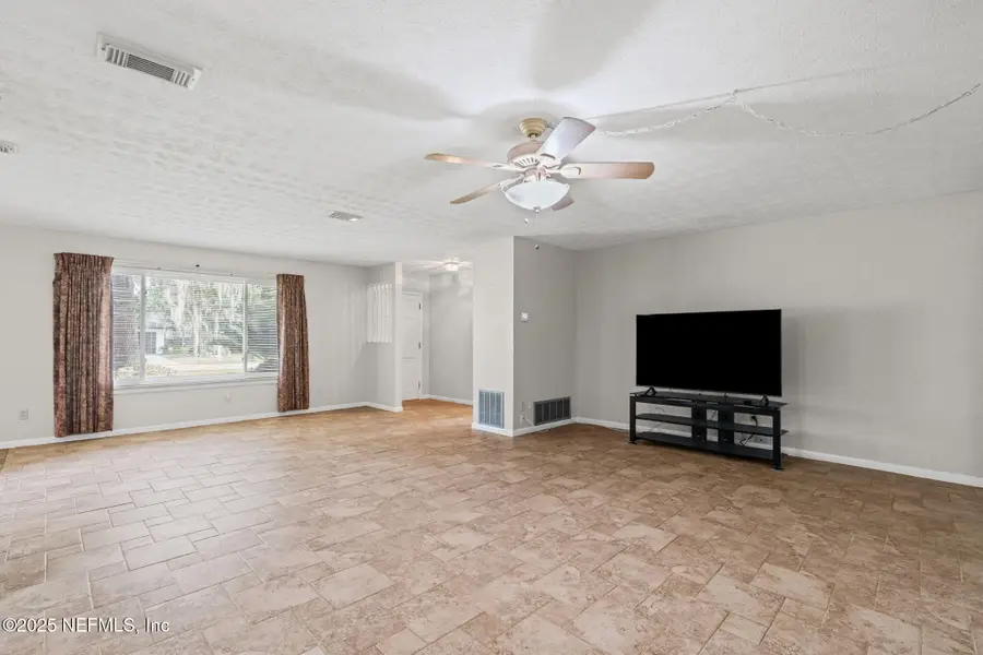 136 Hollywood Forest Drive, Fleming Island, FL 32003 - Image #3