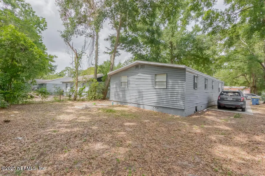 9042 7th Avenue, Jacksonville, FL 32208 - Image #2