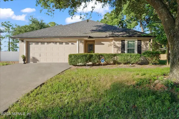 857 Pine Moss Road, Jacksonville, FL 32218