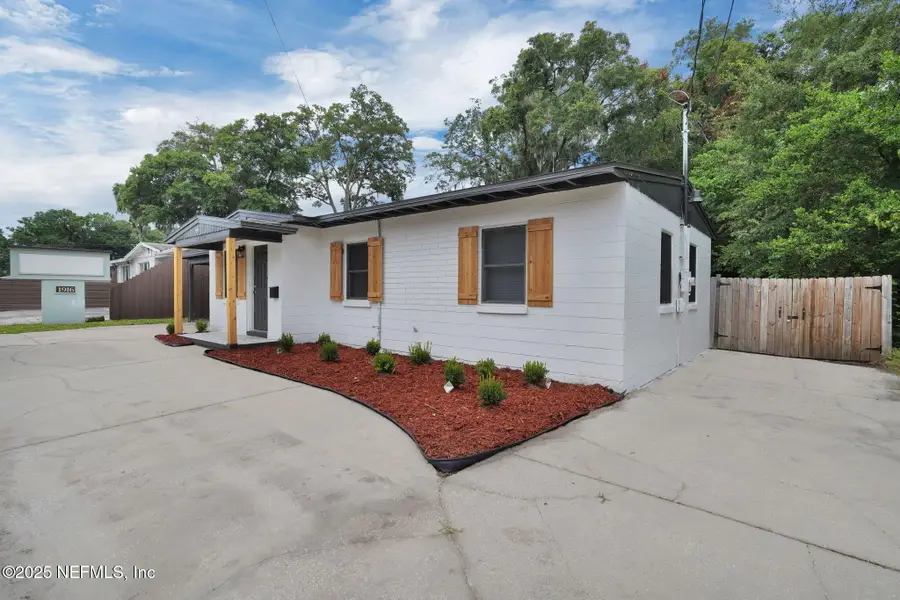 1916 University N Boulevard, Jacksonville, FL 32211 - Image #2