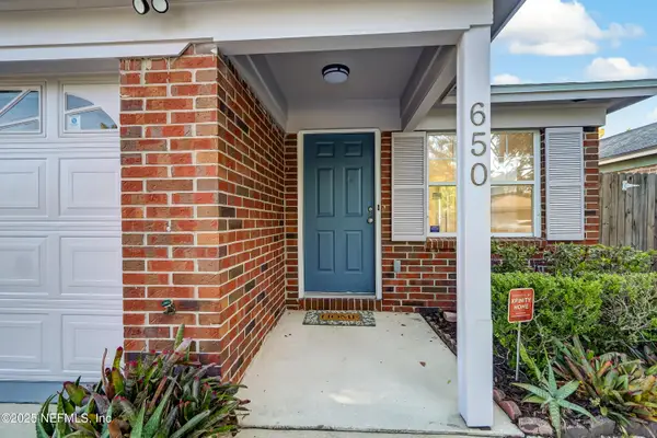 650 Americas Cup S Circle, Jacksonville, FL 32233