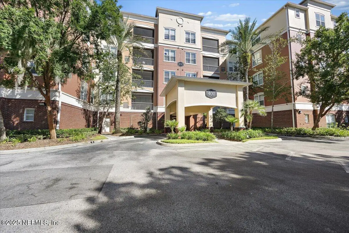 4480 Deerwood Lake Parkway #422, Jacksonville, FL 32216 - Image #1