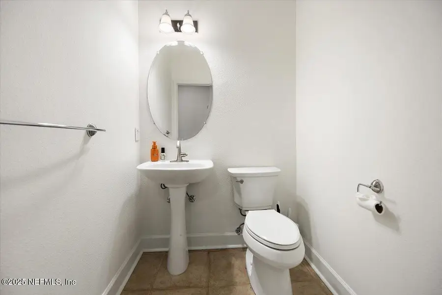 4480 Deerwood Lake Parkway #422, Jacksonville, FL 32216 - Image #3