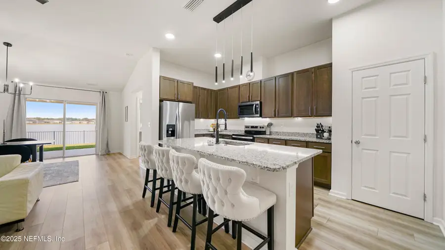 1017 Panther Lk Parkway, Jacksonville, FL 32221 - Image #2