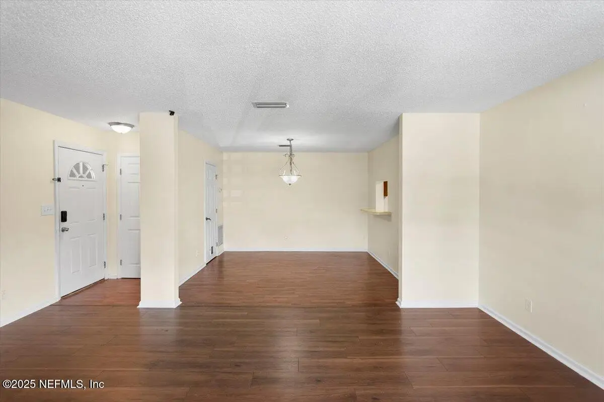 3765 Crown Point Road #8, Jacksonville, FL 32257 - Image #1