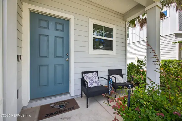 10302 Benson Lake Drive, Jacksonville, FL 32222