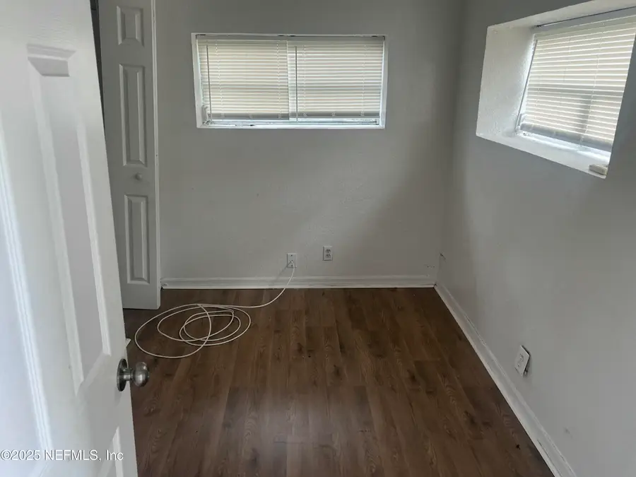 1050 Hood Avenue, Jacksonville, FL 32254 - Image #2