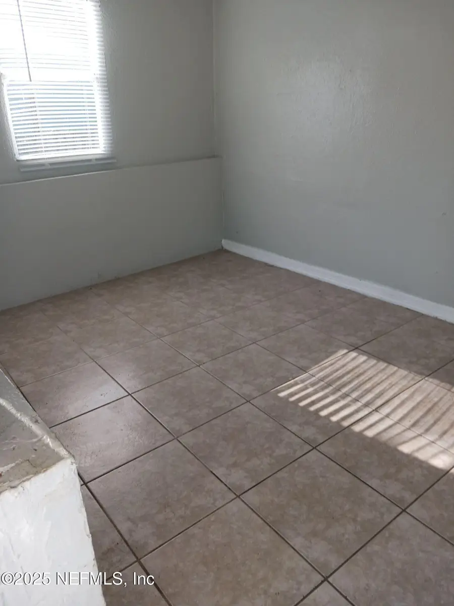 2370 Commonwealth Avenue, Jacksonville, FL 32209 - Image #2