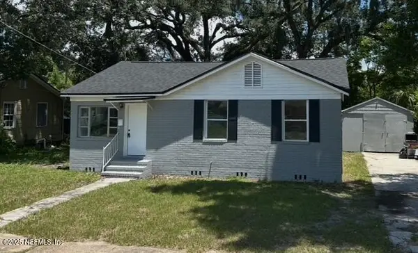 8141 Paul Jones Drive, Jacksonville, FL 32208