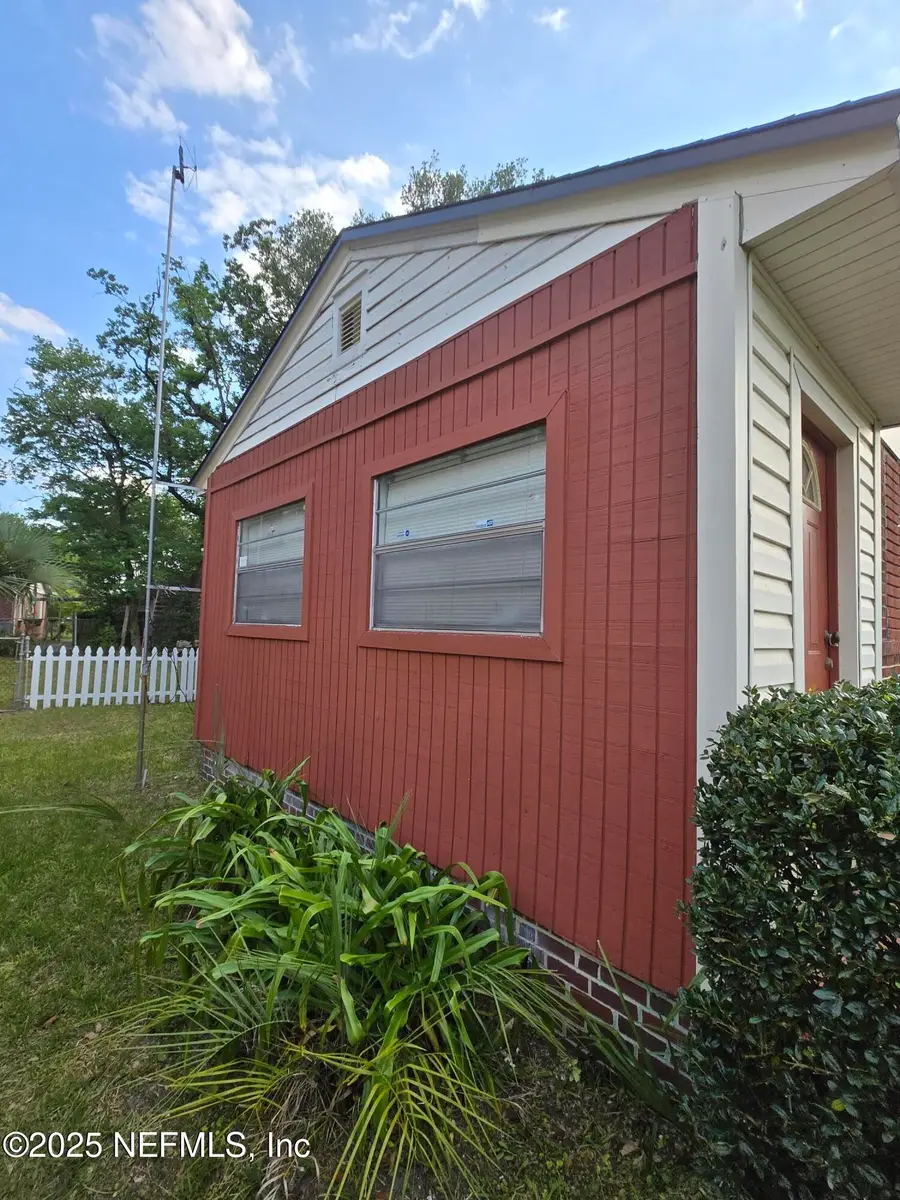 3224 Claremont Road, Jacksonville, FL 32207 - Image #2