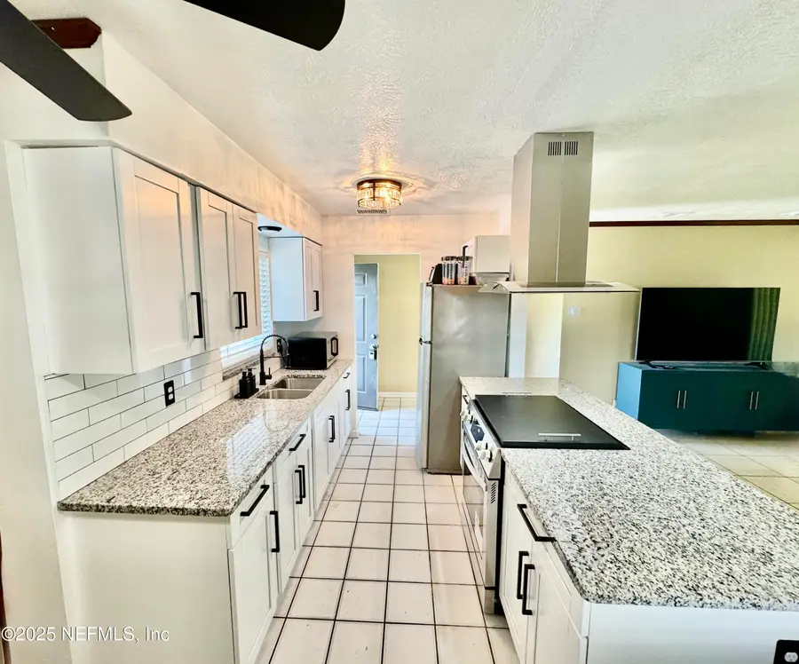 7836 Renault S Drive, Jacksonville, FL 32244 - Image #3