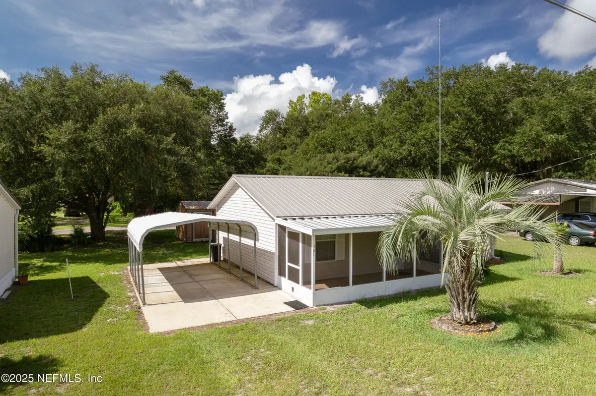 301 Hamilton Road, Satsuma, FL 32189 - Image #1