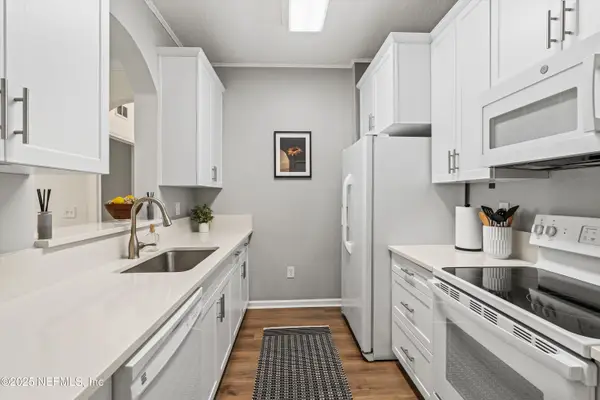 7801 Point Meadows Drive #6104, Jacksonville, FL 32256