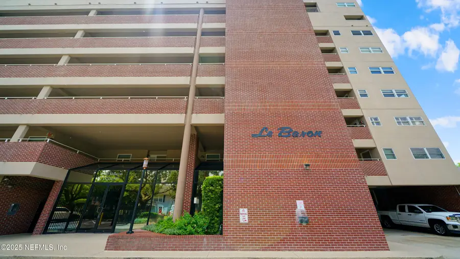 1592 Le Baron Avenue, Jacksonville, FL 32207 - Image #3