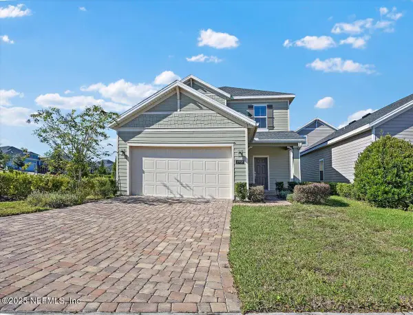 2757 Pointed Leaf Road, Green Cove Springs, FL 32043