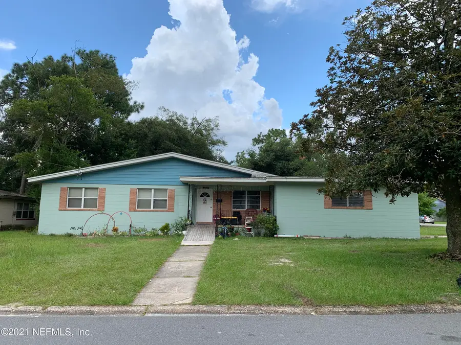 5504 Bradshaw Street, Jacksonville, FL 32277 - Image #3