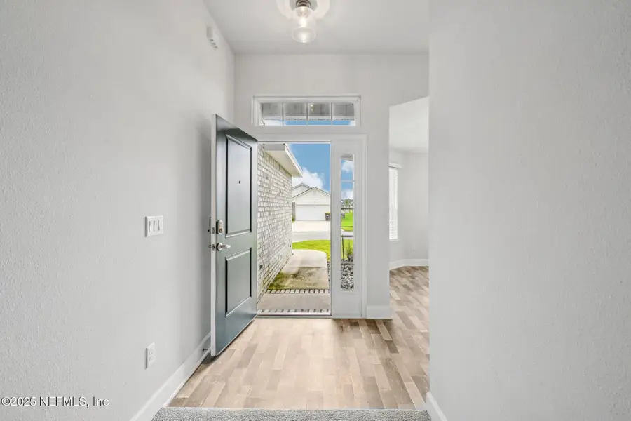 8173 Helmsley Boulevard, Jacksonville West, FL 32119 - Image #3