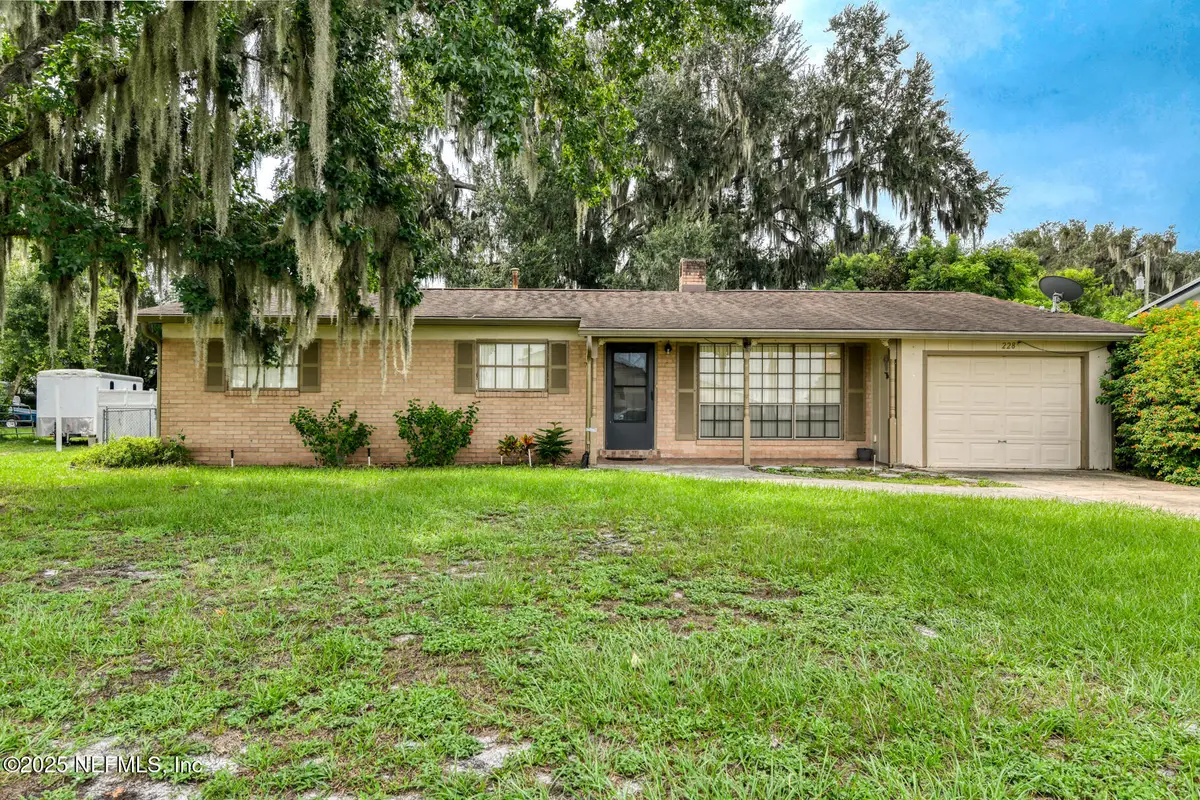 228 River Drive, East Palatka, FL 32131 - Image #1