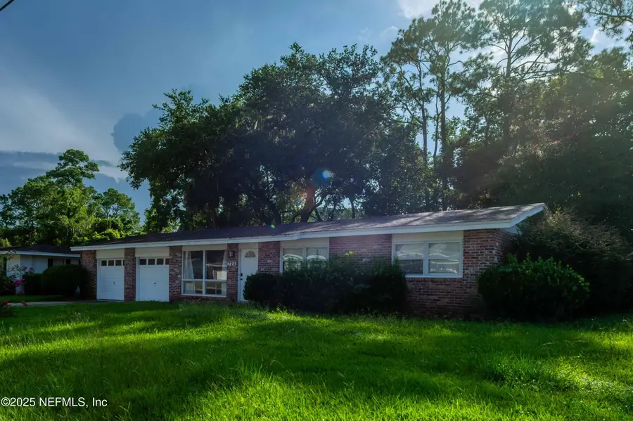 723 Montego W Road, Jacksonville, FL 32216 - Image #3