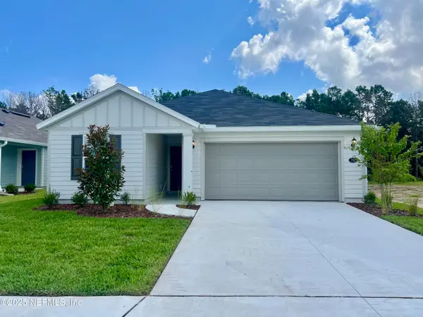 712 Panther Lake Parkway, Jacksonville, FL 32221
