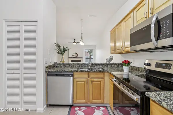 3801 Crown Point Road #2024, Jacksonville, FL 32257