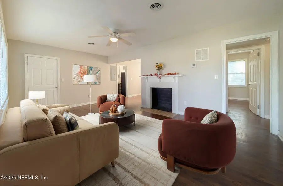 1256 Wainwright Court, Jacksonville, FL 32208 - Image #2