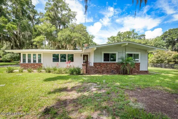 2216 Westover Drive, Palatka, FL 32177