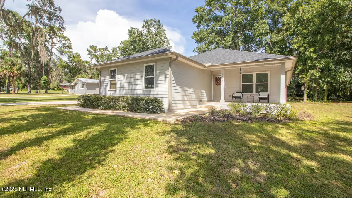 601 SE 4th Avenue, Melrose, FL 32666 - Image #1